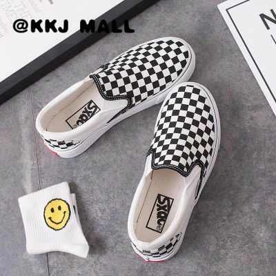 KKJ MALL Korean Style Kasut Perempuan Comfortable Flat Shoes For Women Cartoon Mouse Printed Canvas Shoes For Women 2020 new