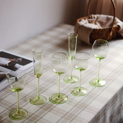 แก้วกระจกคริสตัลดีไซน์แก้วไวน์แดงสีเขียวผลไม้แก้วชิมแก้วแชมเปญแก้วกระจกสูง Linguaimy