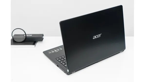 Laptop Acer Aspire A315-54 i5 8250 8CPUS Ram 4 Gb SSD 256 Gb Full HD