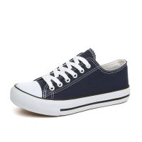 IELGY classic canvas shoes women casual flat bottom low-top breathable