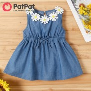 PatPat Baby Toddler Girl Sunflower Decor Denim Sleeveless Dress