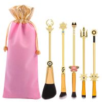 2022 Newest Japan Anime Makeup Brushes Chopper Nami Loose Powder Eye Shadow Lip Brush Eyebrow Brush Women Beauty Tool