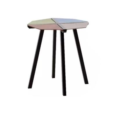 Modernform โต๊ะข้างทรงแปดเหลี่ยม เรนโบว์ รุ่น DIEGO สร้างความโดดเด่นมีเอกลักษณ์จากคู่สี เทา-น้ำตาลที่ตัวหน้าท็อป สไตล์โมเดอร์น