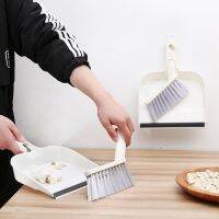 แบบพกพา Mini Dustpan แปรงชุดไม้กวาดในครัวเรือนเดสก์ท็อปคีย์บอร์ดทำความสะอาดเครื่องมือกวาด