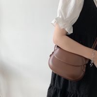 จัดส่งฟรี KakBags กระเป๋าสะพายไหล่สําหรับสตรีหนัง Pu ขนาดเล็ก Crossbody กระเป๋าสวยๆ