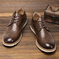 รองเท้าแฟชั่นรองเท้าลำลองผู้ชายรองเท้าใส่สบาย Brogue สำหรับผู้ชาย2023แบรนด์