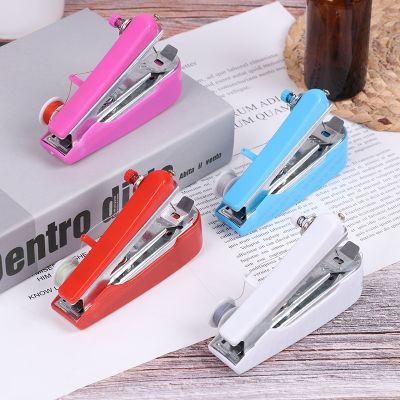 Portable Hand Held Sewing Machine Mini Clothes Fabric Portable Pocket Pocket Manual Stitch Accessories Needlework Tool