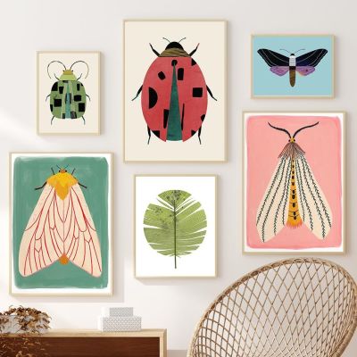 ✑ ผีเสื้อ Ladybird Tiger Moth Beetle Feather Wall กrt ภาพวาดผ้าใบ Nordic โปสเตอร์และพิมพ์ภาพผนังสำหรับตกแต่งห้องเด็ก
