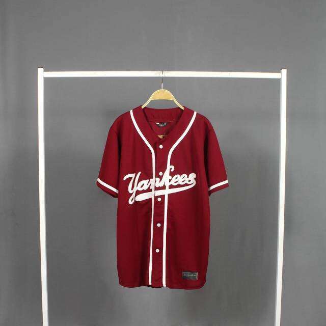 red yankees jersey