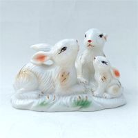 Porcelain Family Rabbit Statue Heart Based Ceramics Hare Household Sculpture Kid Ornament Birthday Gift for Parents Decor Craft