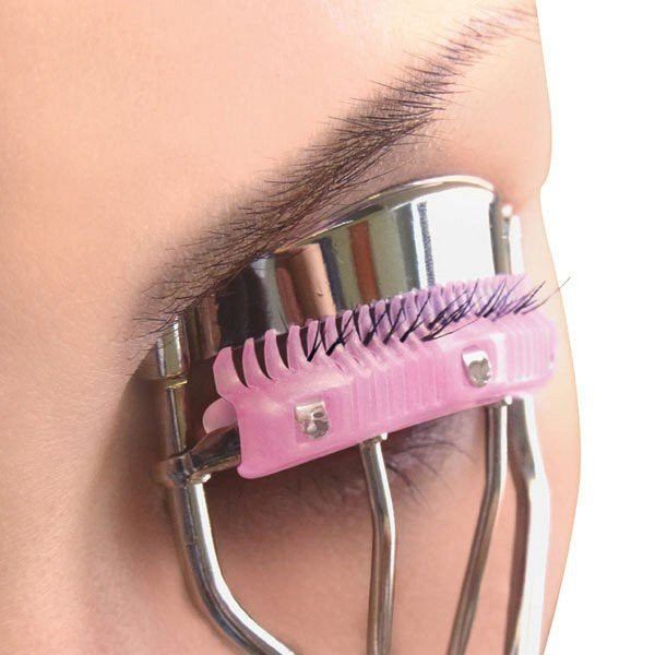 separate-comb-lashes-curler