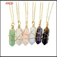 ANQII เครื่องประดับแฟชั่น ทรายสีฟ้า ไทเกอร์อาย ของขวัญสำหรับผู้หญิง ผู้ชาย สร้อยคอคริสตัลทรงกระบอกหกเหลี่ยม โรสควอตซ์ หินธรรมชาติ จี้หินพันลวด