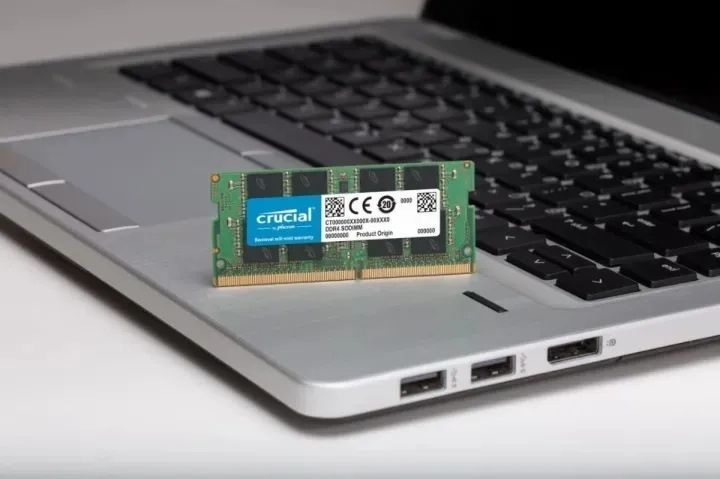 crucial-ram-ddr4-3200mhz-32gb-sodimm-laptop-memory