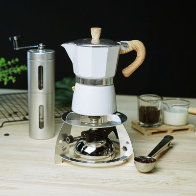 (สีขาว) ชุดเตาแก๊สมินิ + กาต้มมอคค่าพอท Moka pot + เครื่องบดมือหมุน + 2-1 ช้อนตักกาแฟ
