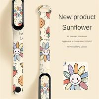 【LZ】 cartoon printing Strap For Xiaomi Mi Band 7 6 5 4 3 Silicone Wristband Bracelet Replacement cute strap Suitable for Mi Band