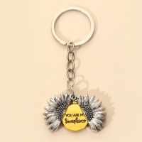 Popular Jewelry Metal Key Chain Detachable Sunflower Key Chain "you Are My Sunshine" Sunflower Pendant Key Chains