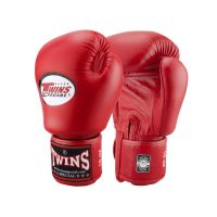 นวมชกมวย TWINS SPECIAL BOXING GLOVES RED ( BGVL-3 ) สีแดง นวมทวินส์สเปเชียล เมจิคเทป หนังวัวแท้เกรดพรีเมี่ยม ยอดขายดีอันดับหนึ่ง