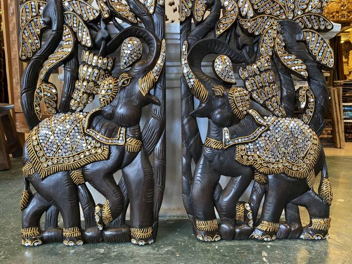 1-คู่-งานไม้สัก-ไม้แกะสลัก-ไม้สักแท้-สีโอ๊คดำ-ช้างแกะสลัก-ประดับกระจกสี-เดินเส้นทอง-ฝีมือคนไทย-90x35x3-cm-teak-wooden-carved-elephant-black