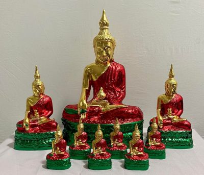 လာဘမုနိဘုရားလေး သစ်ရွက်တော်မှရောင်ခြည်တော်လွတ်နေတာပါ พระพุธรูปพม่า :ซูตองเปีย သုံး​ရောင်ခြည် พระ3สี Myanmar Buddha Statue