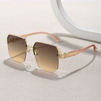 Large Metal Frame Fashionable and Versatile Sunglasses for Men and Women