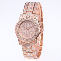 【Hot seller】 Explosive foreign trade watches womens diamond-studded starry steel belt fashion casual suit alloy quartz watch