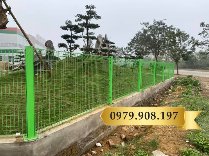 Hàng rào chắn sóng: Hàng rào chắn sóng là giải pháp hiệu quả để bảo vệ các công trình ven biển, đảm bảo an toàn cho du khách và người dân sống tại địa phương. Chúng tôi cung cấp các sản phẩm hàng rào chắn sóng chất lượng và dịch vụ tư vấn, thiết kế và lắp đặt chuyên nghiệp. Cùng chúng tôi bảo vệ môi trường và xây dựng một Việt Nam xanh sạch.