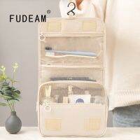 FUDEAM ที่เก็บเครื่องแป้ง Tas Kosmetik ผู้หญิงอเนกประสงค์กันน้ำทำจากโพลีเอสเตอร์กระเป๋าสะพายไหล่ผู้ชายกระเป๋าใส่เครื่องอาบน้ำแบบแขวนได้ห้องน้ำ2023