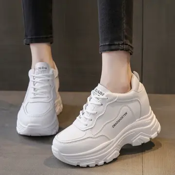 White 2025 bulky shoes