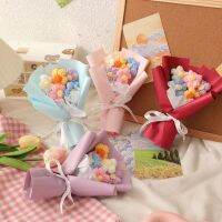 ช่อพัฟเล็กๆสไตล์เกาหลีดอกไม้ประดิษฐ์ทอมือสำหรับ Kado Pacar