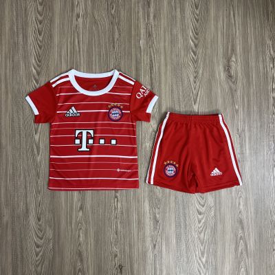 ชุดฟุตบอลเด็ก ชุดบอลเด็ก ชุดเด็ก ทีม Bayern ซื้อครั้งเดียวได้ทั้งชุด (เสื้อ+กางเกง)เกรด AAA (K-14)