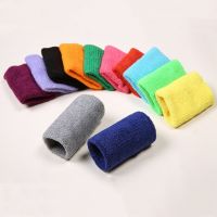 ✁ 1pc Wristbands Sport Sweatband Hand Band Sweat Wrist Support Brace Wraps Guards For Gym Volleyball Basketball Teennis Hot