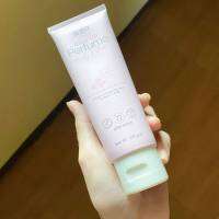 1 หลอด ครีมเรืองแสง ดีเซ้ย์ DEESAY GLOW UP PERFUME BODY LOTION หัวน้ำหอมฝรั่งเศส 100 กรัม