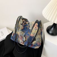 [COD] 2023 spring and summer new literary artistic printing shoulder bag Messenger college style student handbags