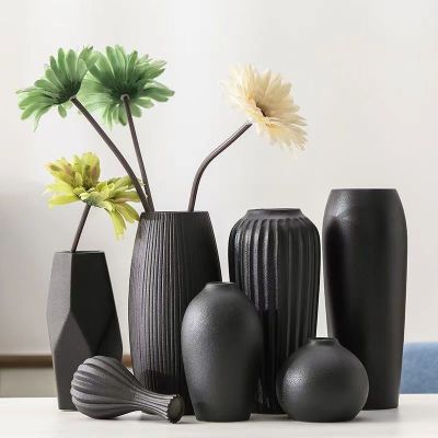 European Modern Simple Black/White Ceramic DIY Flower Vase Retro Flower Container Handmade Crafts Home Living Room Decoration