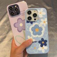 เคส iphone ดอกไม้สีฟ้าและสีม่วง apple 14 เคสมือถือ iPhone13promax ฟิล์มกันรอยแบบใหม่บางเฉียบแข็ง