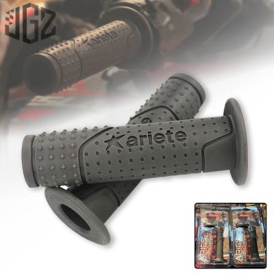 ปลอกมือAriete คู่ละ Black parco grip หนียว หนึบ สินค้าของแท้ for VESPA GTS SPRINT