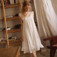 CM original pajamas womens summer French romantic court style lace princess white pajamas skirt pullover home service pillows cases bathrobes