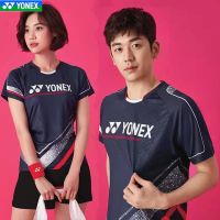 Yonex ชุดทีมฝึกเสื้อแขนยาวกีฬาเทนนิสแขนสั้นแห้งเร็วสำหรับผู้หญิงชุดกีฬาแบดมินตันใหม่