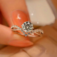 Crowning Love แหวนคู่ Four-Claw เลียนแบบ Moissanite แหวนเพชรผู้ชายและผู้หญิงรุ่น1กะรัตมงกุฎเปิดแหวนคู่