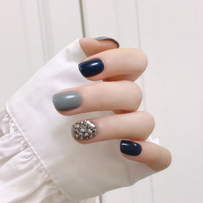 MUS 24pcs Nails Patch Glue Type Gray Blue Full With Diamond Short Paragraph Fashion Manicure False Nails Patch New