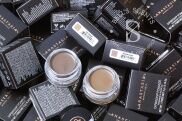 Gel Kẻ Mày Anastasia Beverly Hills Dipbrow Pomade full size