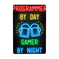 Vintage Gaming Gamer ใบเสนอราคา Metal Logo โปรแกรมเมอร์ส่วนบุคคล โดย DAY Gamer โดย NIGHT Tin Plaque Cafe Wall Bar ตกแต่ง 20 * 30 ซม