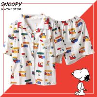 ข้อเสนอเวลา จำกัด Snoopyชุดนอน ด้อมชุดนอนผ้าฝ้ายลายการ์ตูน ชุดนอนแขนสั้น เสื้อผ้าหน้าแรก กางเกงเอวยางยืดขายาว เสื้อคอปก