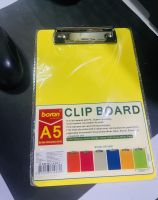 Clip board A5 คลิปบอร์ดพลาสติก ขนาด A5 แผ่นรองเขียน กระดานรองเขียนพลาสติก (คละสี)