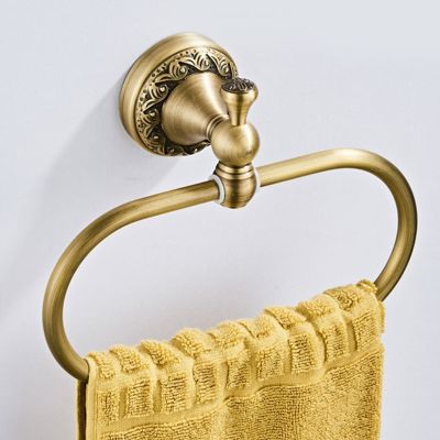 Retro Brass Towel Ring Wall Mounted Oval Towel Holder Wall Hanging Lavatory Storage Rack Classic Bathroom Accessories