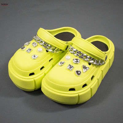 ชุดพลอยเทียมชุดรองเท้านำมาใช้ใหม่ถ้ำพลาสติกรองเท้าที่มีเสน่ห์สำหรับรองเท้าแตะอุดตันตกแต่งรองเท้า Yan Baobao