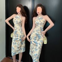 Retro summer wear sexy neck hung pearl printing dress new little woman temperament show thin waist receive dress