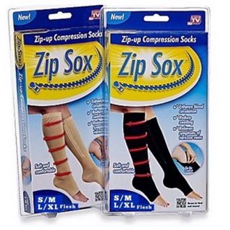 Zip Sox ถุงเท้ามีซิปสวมใส่สบาย ช่วยลดเส้นเลือดขอด ลดอาการเมื่อยล้าเท้าจากการเดินหรือยืนเป็นเวลานาน เหมาะสำหรับผู้ที่ยืนหรือเดินเป็นเวลานาน มีอาการปวดขา เมื่อยล้า