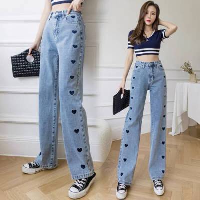 FASHIONJEANS_SHOP กางเกงยีนส์ขายาวเอวสูงลายปักหัวใจ ขายาวทรงกระบอกมีดีเทลปักลายหัวใจ#8029