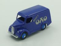 【Hot-Selling】 Mamas &amp; Babies Atlas Dinky Toys 453 TROJAN 15 Van OXO 31 1:43 Diecast รถตู้